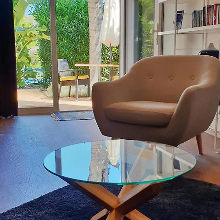 Apartment Pine Tree Seaside 500m To *