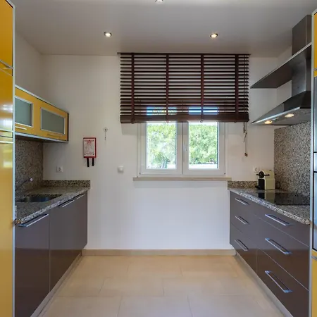 Appartamento Pine Tree Seaside 500m To Albufeira
