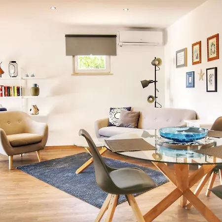Apartment Pine Tree Seaside 500m To *