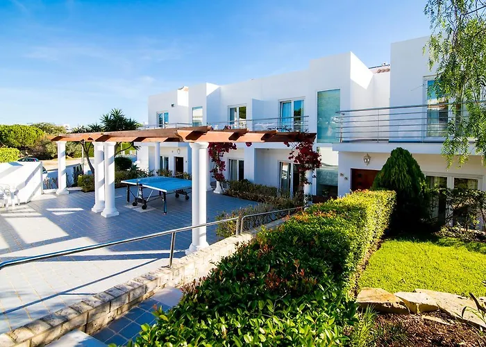 Pine Tree Seaside 500m To Apartman Albufeira